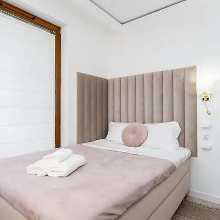 Grzegorzki Luxury With Terrace *