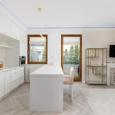 Grzegorzki Luxury With Terrace Apartment *